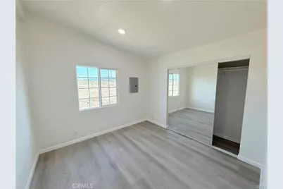 11975 Barbet, Phelan, CA 92371 - Photo 14