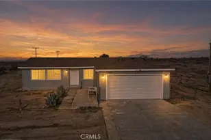 11975 Barbet, Phelan, CA 92371 - Photo 2