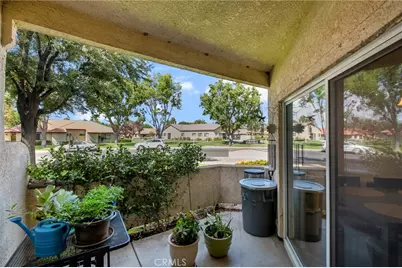 19149 Palo Verde Drive, Apple Valley, CA 92308 - Photo 6