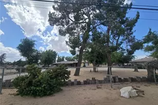 9100 11th, Hesperia, CA 92345 - Photo 1