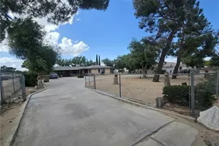 9100 11th, Hesperia, CA 92345 - Photo 2