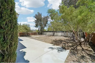 13960 Swallowtail, Victorville, CA 92394 - Photo 52
