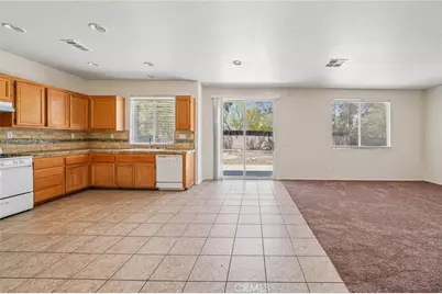 13960 Swallowtail, Victorville, CA 92394 - Photo 14