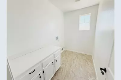 14541 Swallow Court, Victorville, CA 92394 - Photo 22