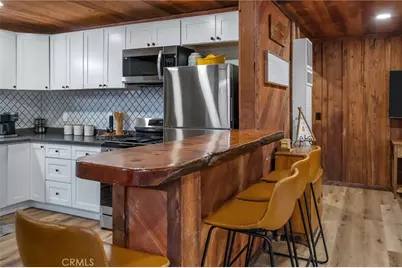 397 Wabash Lane, Sugarloaf, CA 92386 - Photo 12