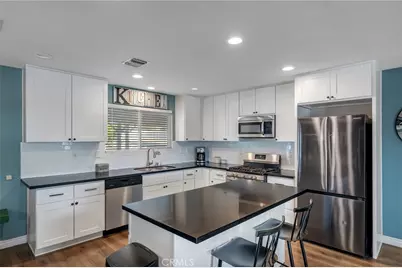 15963 Tao Road, Apple Valley, CA 92307 - Photo 12