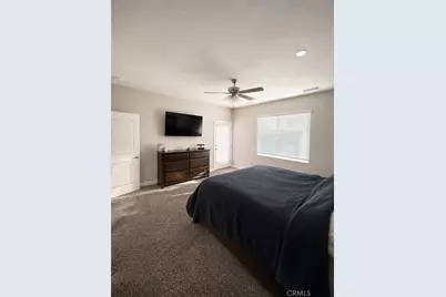 7636 Oxford, Hesperia, CA 92345 - Photo 2
