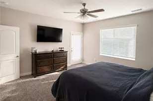 7636 Oxford, Hesperia, CA 92345 - Photo 2