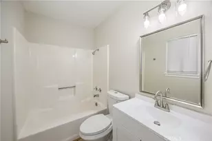 20923 Rambling, Apple Valley, CA 92308 - Photo 10