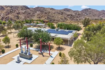 12660 Ivanhoe Road, Lucerne Valley, CA 92356 - Photo 2
