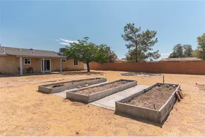 22270 Tehama, Apple Valley, CA 92308 - Photo 24