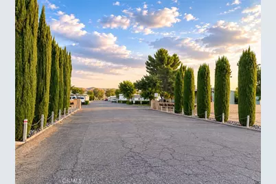 22601 Bear Valley Road, Apple Valley, CA 92308 - Photo 24