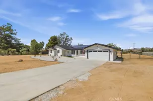 16710 Candlewood Rd, Apple Valley, CA 92307 - Photo 2