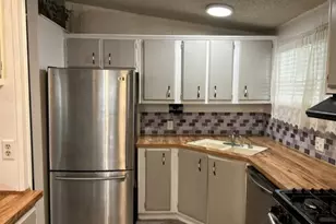 13393 Mariposa, Victorville, CA 92395 - Photo 8