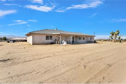 23520 Pala, Apple Valley, CA 92307 - Photo 34