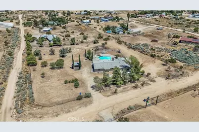 4626 Sundown, Phelan, CA 92371 - Photo 44