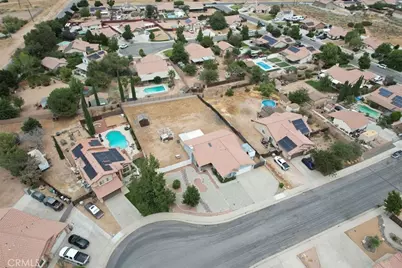 14532 Tanglewood Court, Hesperia, CA 92345 - Photo 48