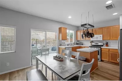 28388 Kara Street, Murrieta, CA 92563 - Photo 12