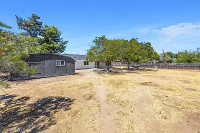 17405 Adobe, Hesperia, CA 92345 - Photo 34