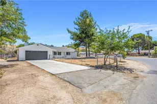 17405 Adobe, Hesperia, CA 92345 - Photo 2