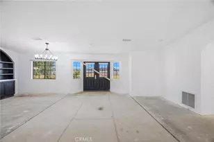 15888 Bear Valley Rd, Victorville, CA 92395 - Photo 22