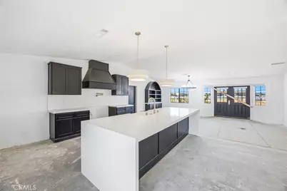 15888 Bear Valley Road, Victorville, CA 92395 - Photo 24