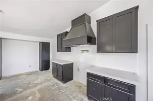 15888 Bear Valley Rd, Victorville, CA 92395 - Photo 12