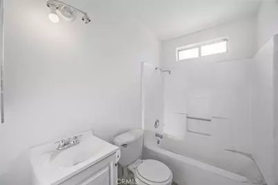 15888 Bear Valley Road, Victorville, CA 92395 - Photo 34