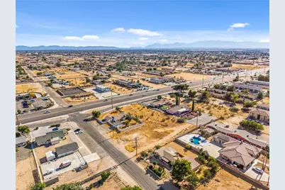 15888 Bear Valley Road, Victorville, CA 92395 - Photo 68