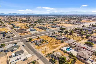 15888 Bear Valley Rd, Victorville, CA 92395 - Photo 68