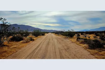 800 Las Tunas Dr., Apple Valley, CA 92308 - Photo 14
