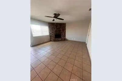 16458 Spruce, Hesperia, CA 92345 - Photo 8