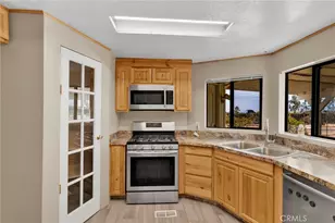 12532 Johnson, Phelan, CA 92371 - Photo 8