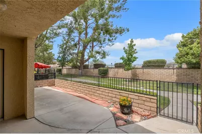 19064 Elm Drive, Apple Valley, CA 92308 - Photo 2