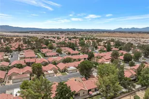 19064 Elm Dr, Apple Valley, CA 92308 - Photo 34