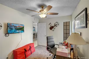 19064 Elm Dr, Apple Valley, CA 92308 - Photo 20