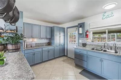 9172 Jacaranda, Hesperia, CA 92345 - Photo 14