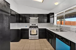 12527 Petaluma Rd, Victorville, CA 92392 - Photo 14