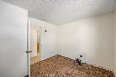 1933 Forane, Barstow, CA 92311 - Photo 18