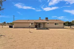 9515 Yucca St, Apple Valley, CA 92308 - Photo 36