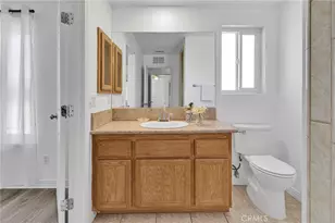 9352 Cedar St, Oak Hills, CA 92344 - Photo 30