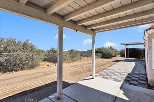 9352 Cedar St, Oak Hills, CA 92344 - Photo 50