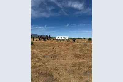 9934 Lager, Phelan, CA 92371 - Photo 6