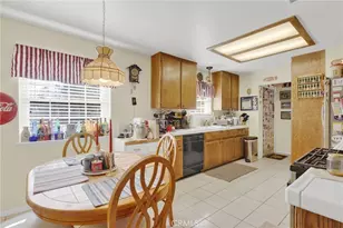 9018 Guava, Hesperia, CA 92345 - Photo 14