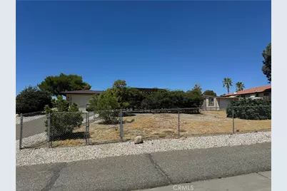 16339 Wato Road, Apple Valley, CA 92307 - Photo 14