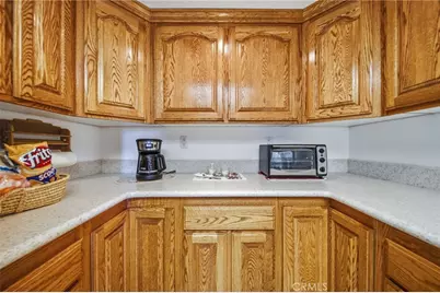 11998 Omak Road, Apple Valley, CA 92308 - Photo 14
