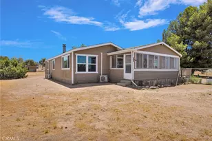 9283 Atsina, Phelan, CA 92371 - Photo 2