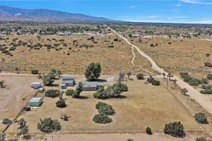 9283 Atsina, Phelan, CA 92371 - Photo 58