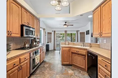 10160 Pineview Road, Pinon Hills, CA 92372 - Photo 2