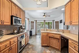 10160 Pineview Rd, Pinon Hills, CA 92372 - Photo 2